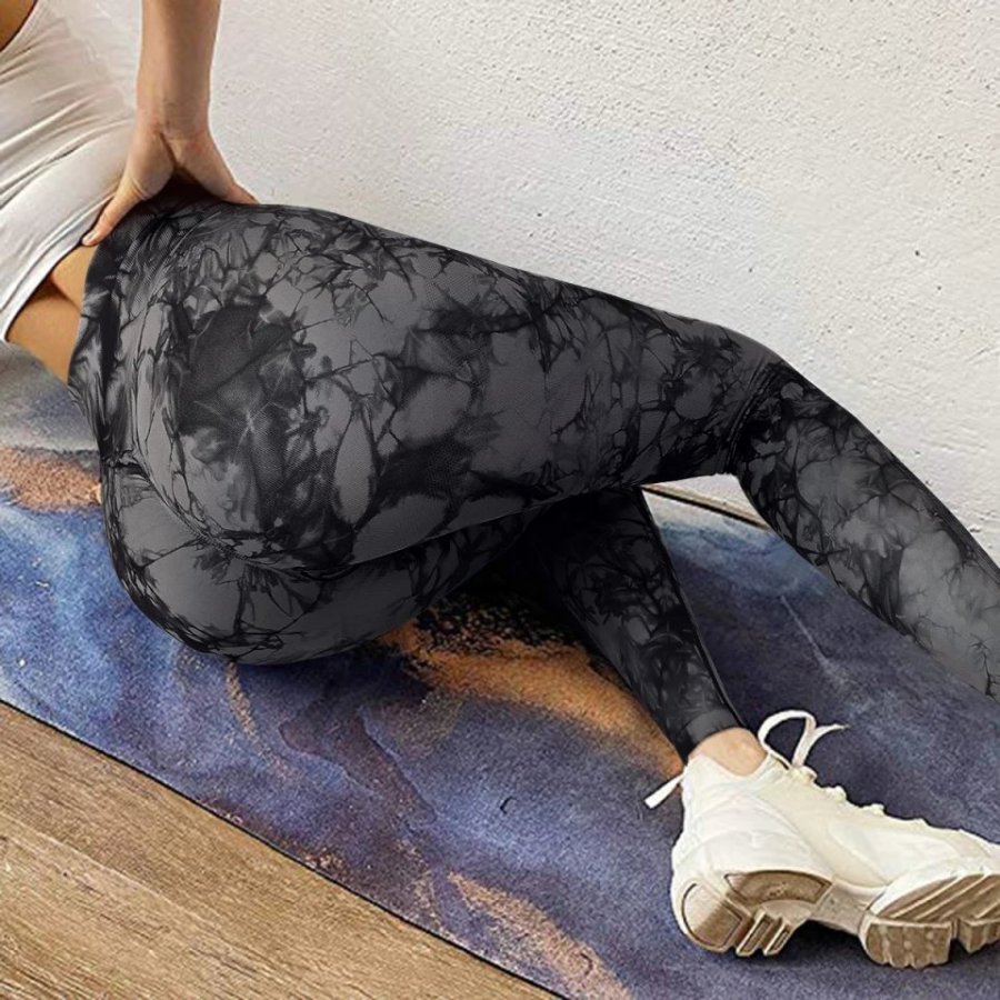 Women's Leggings Available in Multiple Colors