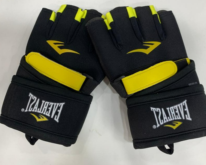 كفوف حديد Everlast